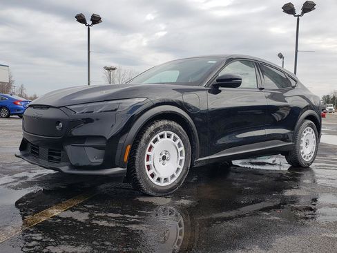 New 2026 Ford Mustang Mach-E GT image 8