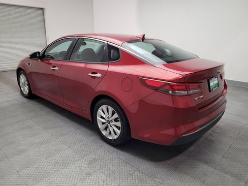 Used 2018 Kia Optima S FWD image 5