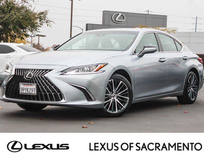 Certified 2025 Lexus ES 300h w/ Premium Package