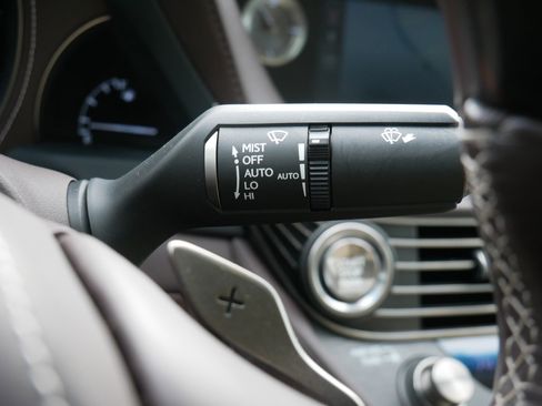 Used 2020 Lexus LS 500 AWD image 21