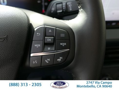 Used 2026 Ford Maverick Lariat w/ Black Appearance Package AWD/4WD image 16