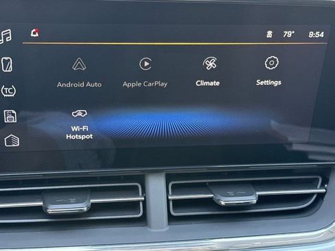 New 2026 Chevrolet Trax LT w/ Sunroof Package image 21