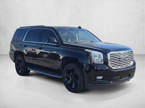 Used 2018 GMC Yukon SLE w/ HD Trailering Package image 3