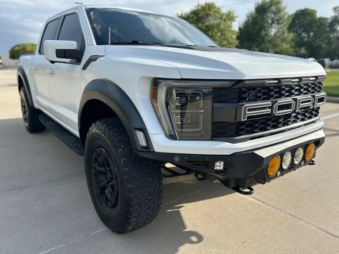 Used 2021 Ford F150 Raptor w/ Equipment Group 801A High AWD/4WD image 4