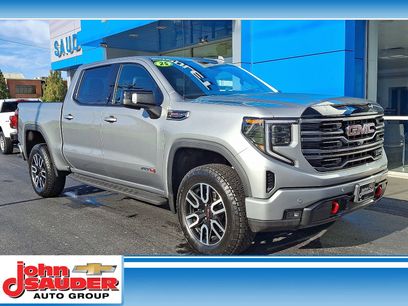 Used 2025 GMC Sierra 1500 AT4