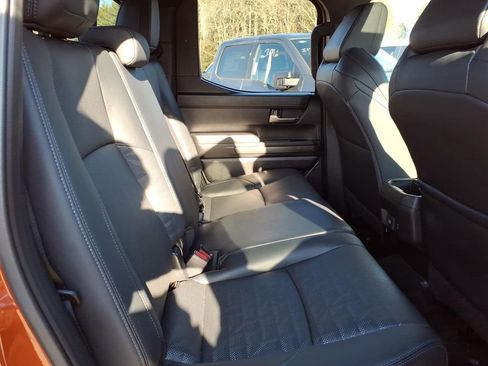 Used 2025 Toyota Tacoma TRD Off-Road AWD/4WD image 18