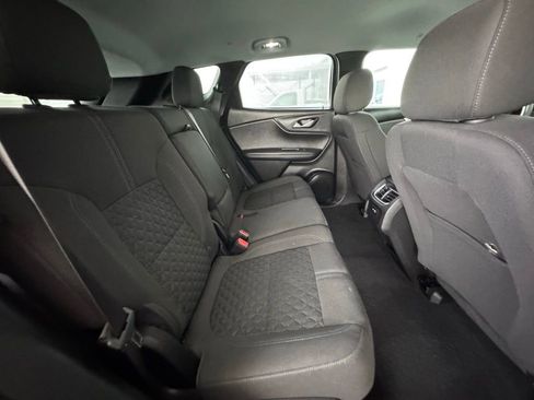 Used 2022 Chevrolet Blazer LT image 23