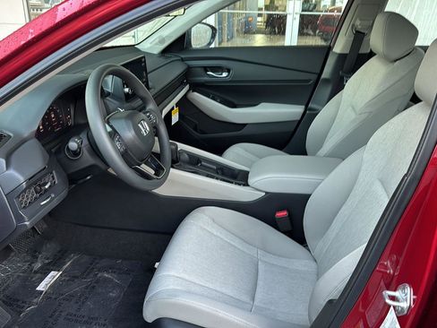 New 2026 Honda Accord SE image 8