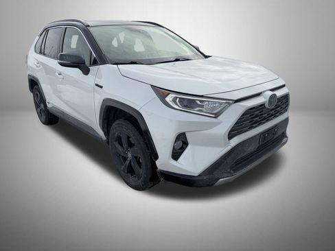 Used 2020 Toyota RAV4 XSE w/ XSE Grade Weather Package image 2