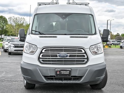 Used 2017 Ford Transit 150 XLT RWD image 4