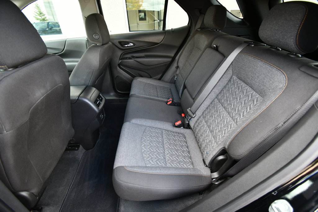 Used 2023 Chevrolet Equinox LT AWD/4WD image 16