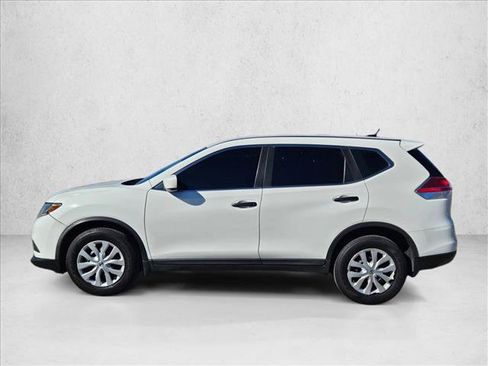 Used 2016 Nissan Rogue S FWD image 9