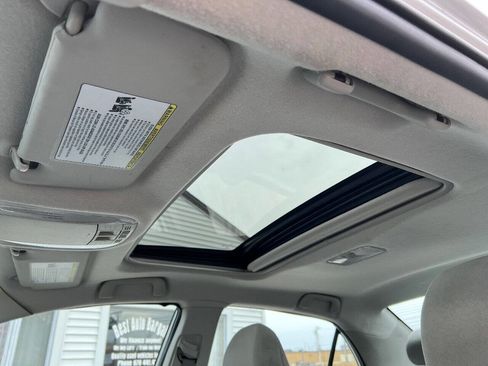 Used 2013 Toyota Corolla LE Special Edition image 28