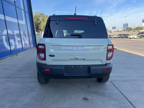 New 2025 Ford Bronco Sport Outer Banks w/ Outer Banks Tech Package+ image 5