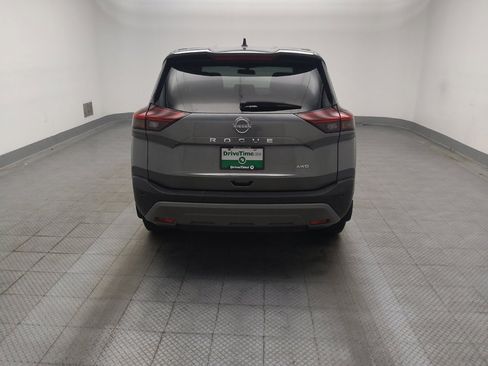 Used 2023 Nissan Rogue S AWD/4WD image 7