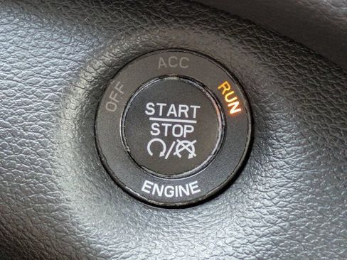 Used 2015 Jeep Cherokee Limited AWD/4WD image 30