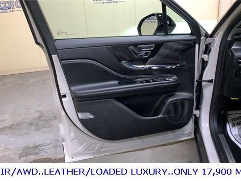 Used 2022 Lincoln Corsair AWD w/ Equipment Group 101A image 27