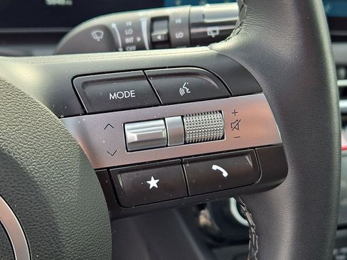 Certified 2025 Hyundai Tucson SEL image 24