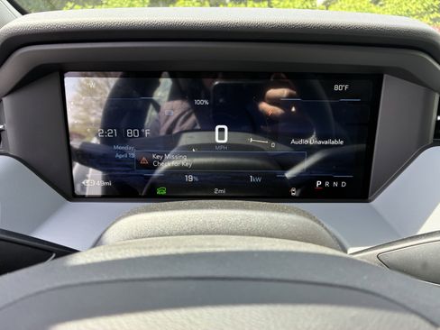 New 2027 Chevrolet Bolt LT w/ Comfort Package FWD image 29