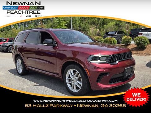 Used 2024 Dodge Durango GT RWD image 1