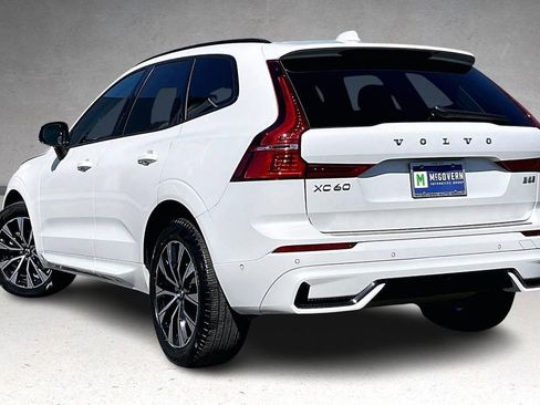 Certified 2023 Volvo XC60 B5 Plus w/ Protection Package Premier image 4