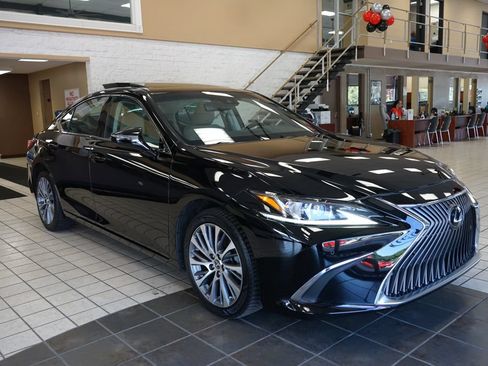 Used 2021 Lexus ES 250 w/ Premium Package AWD/4WD image 18
