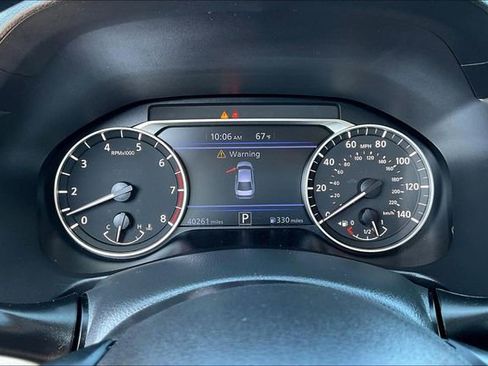 Used 2025 Nissan Altima 2.5 SV image 12