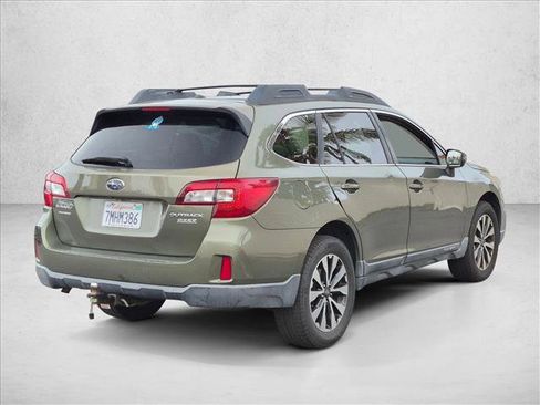 Used 2015 Subaru Outback 2.5i Limited AWD/4WD image 6
