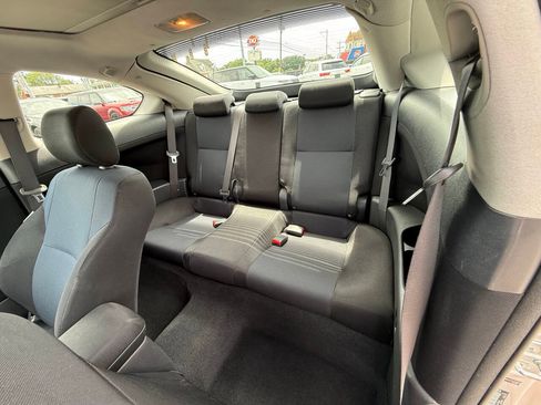 Used 2010 Scion tC FWD image 8