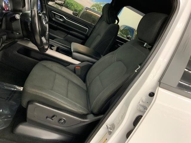 Used 2019 RAM 1500 Big Horn AWD/4WD image 11