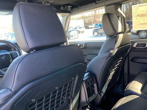 New 2025 Ford Bronco Big Bend w/ Black Diamond Package image 24