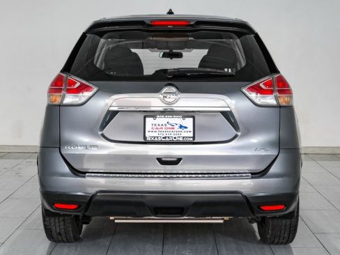 Used 2016 Nissan Rogue S AWD/4WD image 7