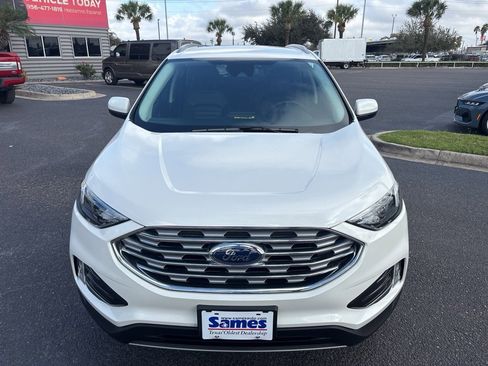 Used 2022 Ford Edge SEL w/ Convenience Package image 2