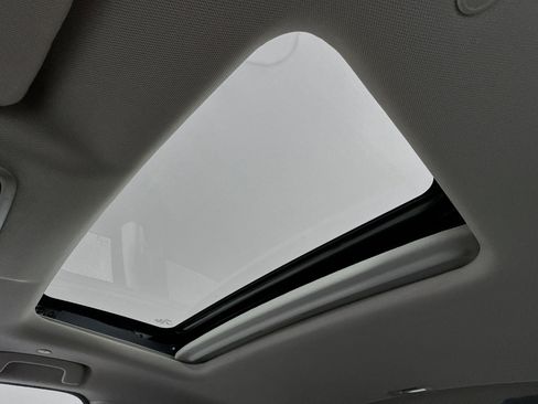 Certified 2023 Honda CR-V EX image 21