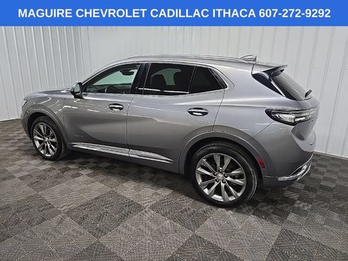Used 2021 Buick Envision Avenir w/ Technology Package II FWD image 4