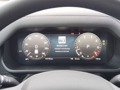 New 2026 Land Rover Defender 110 S AWD/4WD image 11