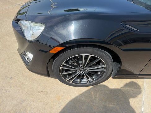 Used 2013 Scion FR-S RWD image 13