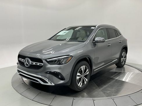 New 2026 Mercedes-Benz GLA 250 image 3
