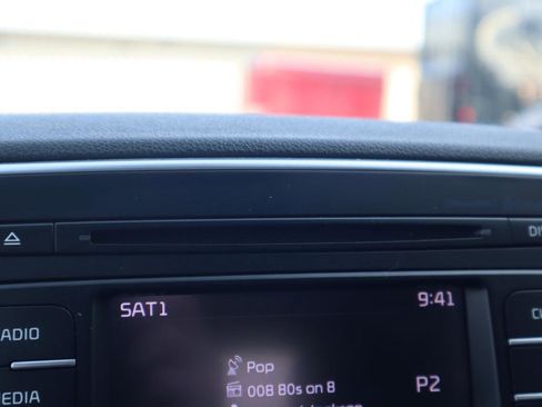 Used 2019 Kia Sportage LX image 56