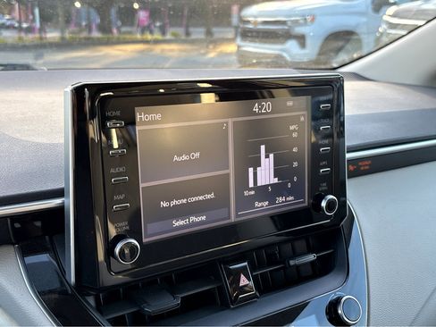 Used 2020 Toyota Corolla LE image 5