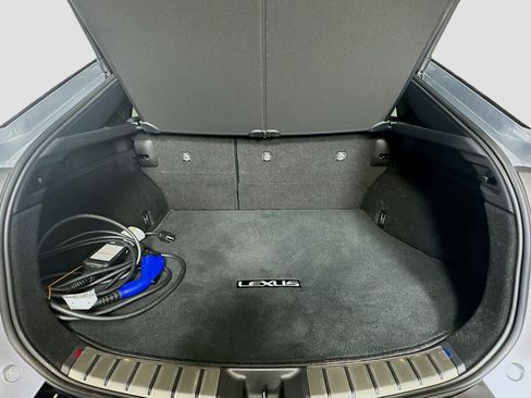Used 2023 Lexus RZ 450e Premium w/ Technology Package AWD/4WD image 29