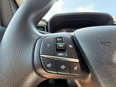Certified 2025 Ford Maverick XLT FWD image 23
