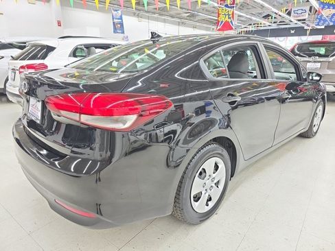 Used 2017 Kia Forte LX w/ LX Popular Package FWD image 6