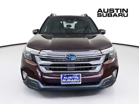 Used 2026 Subaru Forester Premium AWD/4WD image 2