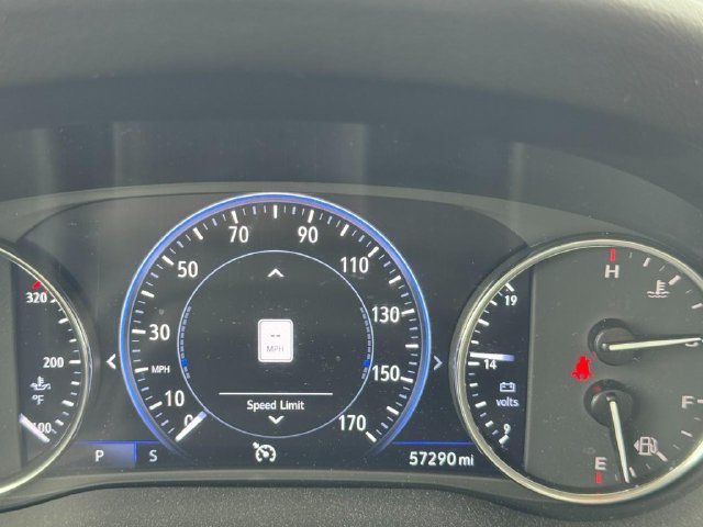 Used 2023 Buick Enclave Avenir w/ Avenir Technology Package AWD/4WD image 29