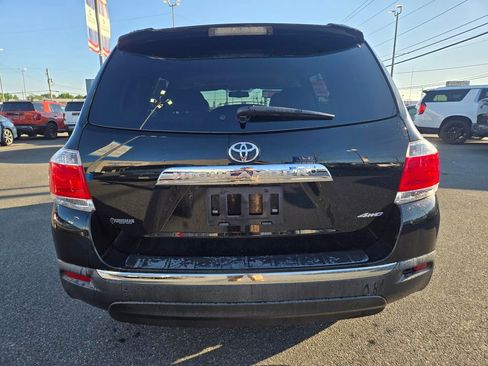 Used 2013 Toyota Highlander Limited AWD/4WD image 6