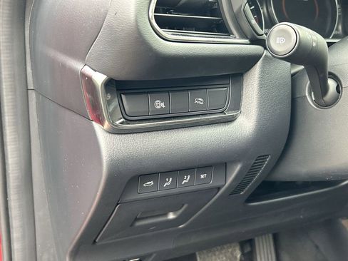 Certified 2024 MAZDA CX-30 AWD 2.5 S w/ Premium Package image 17