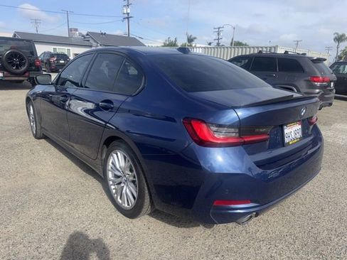 Used 2023 BMW 330i Sedan w/ Convenience Package image 7