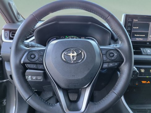 Used 2021 Toyota RAV4 XSE w/ XSE Grade Weather Package AWD/4WD image 19