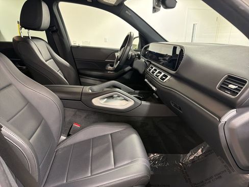 Used 2023 Mercedes-Benz GLE 450 4MATIC w/ Premium Package image 25
